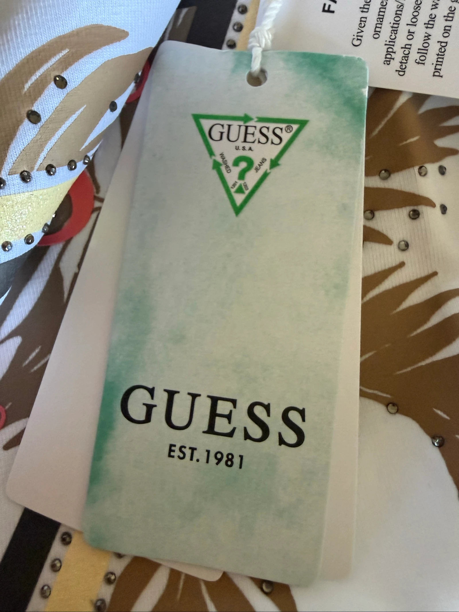 Camiseta Guess mujer L nueva con etiqueta – Blanco – Logotipo de pedrería motivo tropical – photo 10